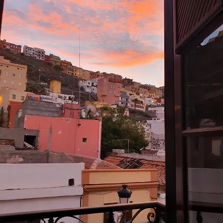 Cactus Coliving * San Sebastián de la Gomera
